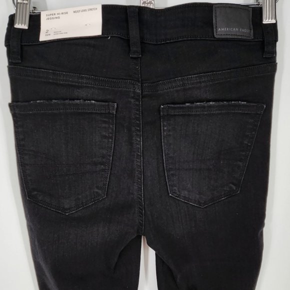 American Eagle Next Level Stretch Distressed Super Hi-Rise Jegging Black 2 NWT - Picture 5 of 9